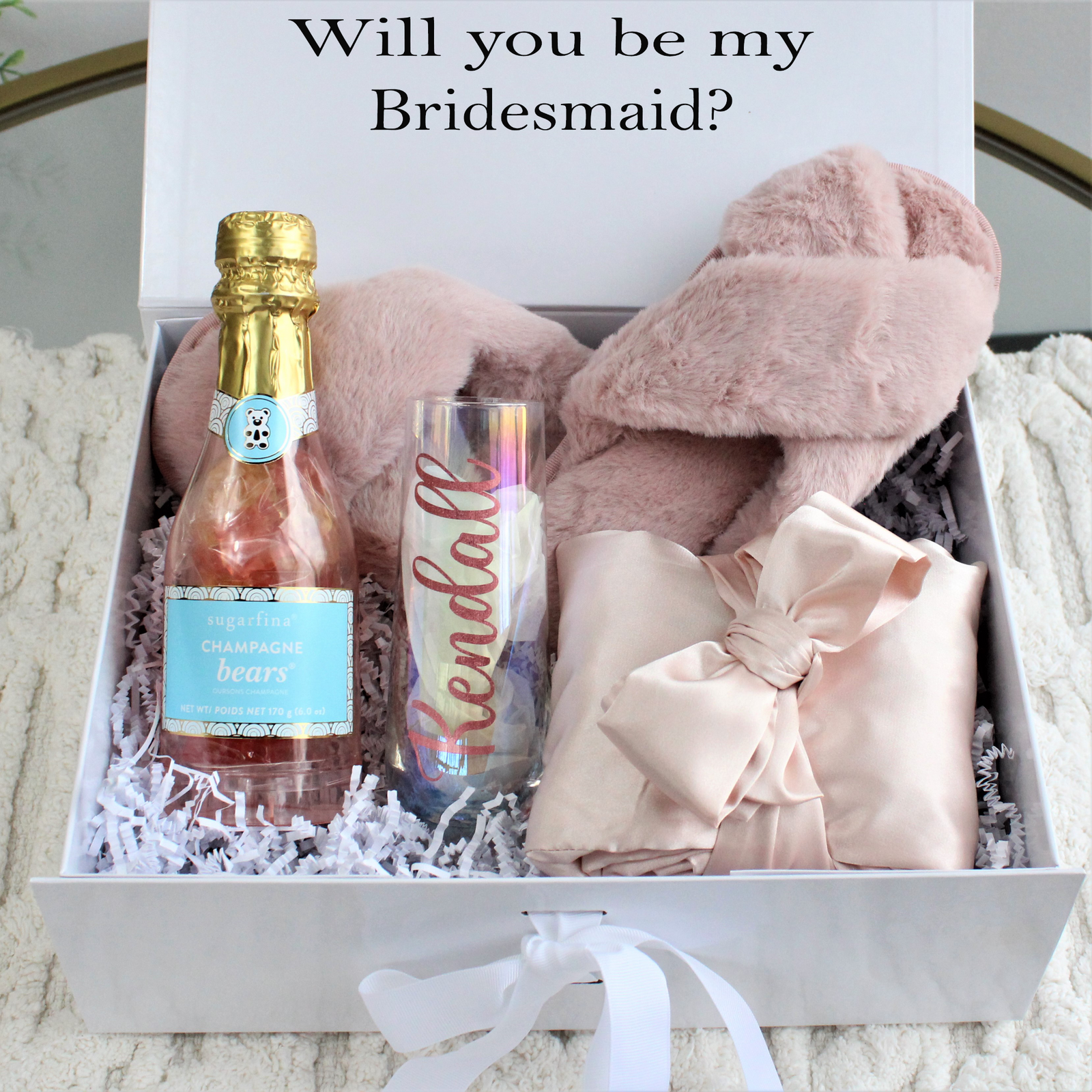 Bridesmaid Gifts: The Best And Trendy Ideas & Tips On Choosing