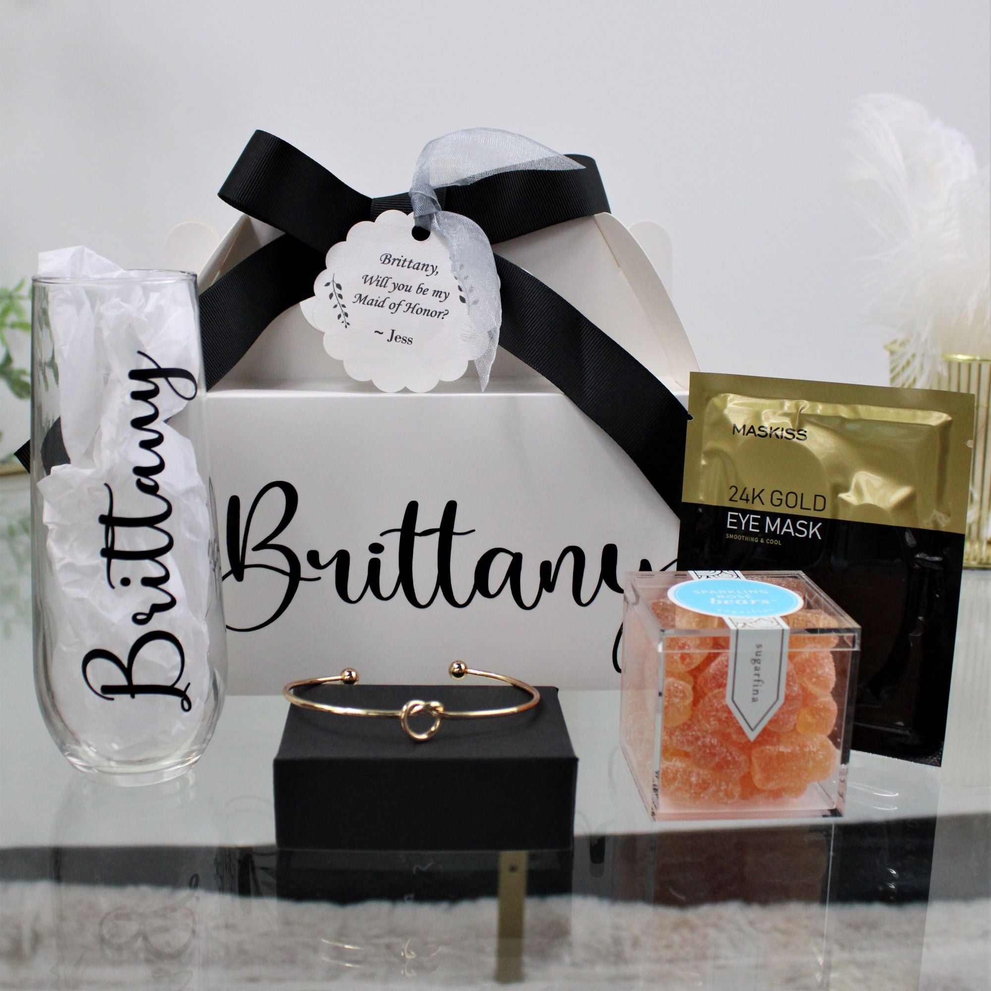 Wedding DIY: Mini Message in a Bottle for Bridesmaids, Gifts + Place  Settings - The Inspired Room