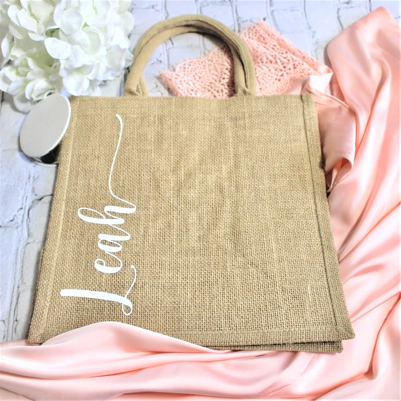 Burlap Tote Bag with Personalized Monogram - Perfect for Bridesmaids –  Candicouturedesigns